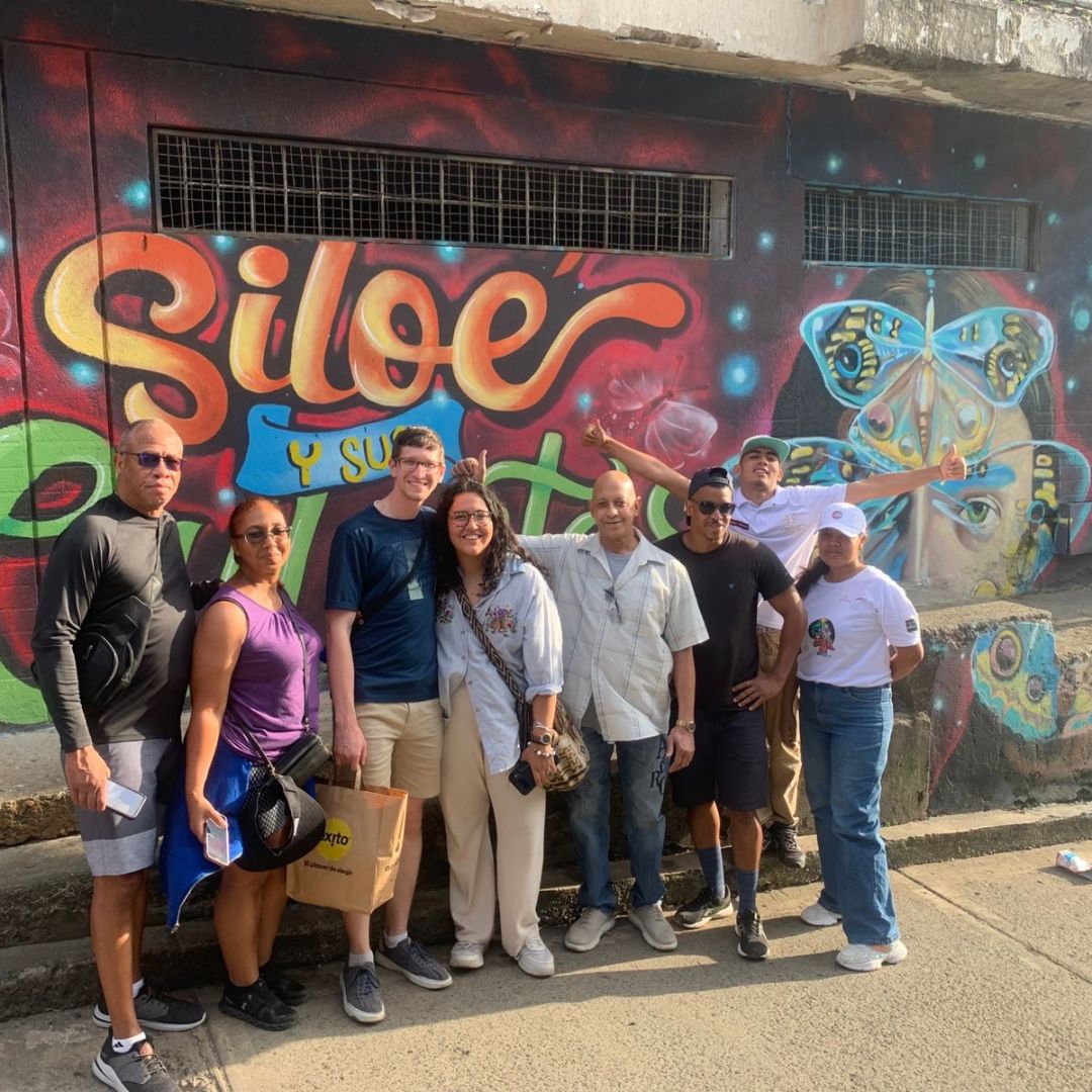 cali-people-turism (3)